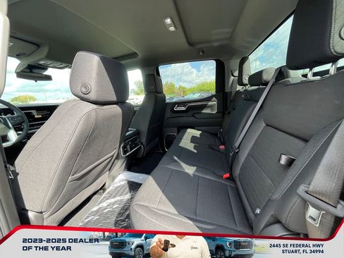 New 2026 GMC Sierra 1500 Elevation image 12