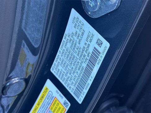 Certified 2025 Honda CR-V LX image 30