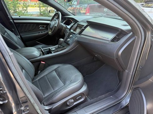 Used 2015 Ford Taurus SEL w/ Equipment Group 201A FWD image 16