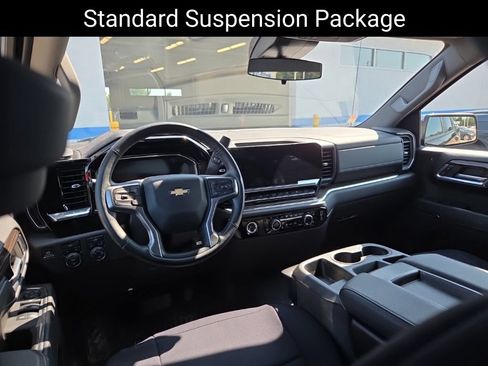 Certified 2024 Chevrolet Silverado 1500 LT AWD/4WD image 14