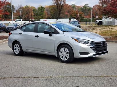 Used 2025 Nissan Versa S w/ Trunk Package