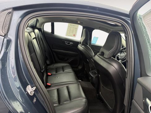 Used 2024 Volvo S60 B5 Plus image 18