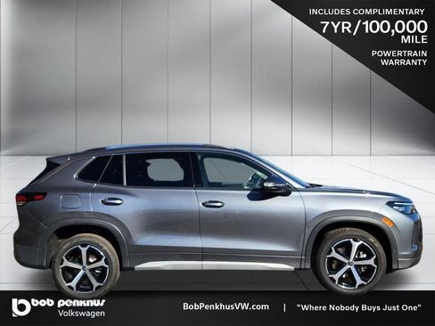 New 2026 Volkswagen Tiguan SE AWD/4WD image 24