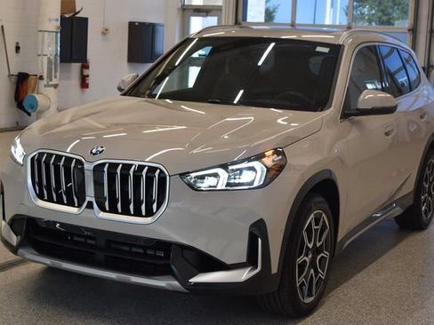 New 2026 BMW X1 xDrive28i w/ Technology Package AWD/4WD image 9