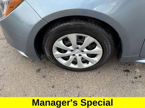 Used 2023 Toyota Corolla LE image 43