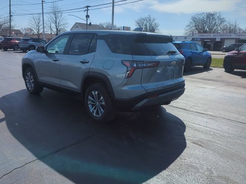 Certified 2025 Chevrolet Equinox LT image 9