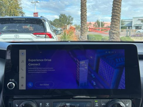 Used 2024 Toyota Grand Highlander XLE image 19