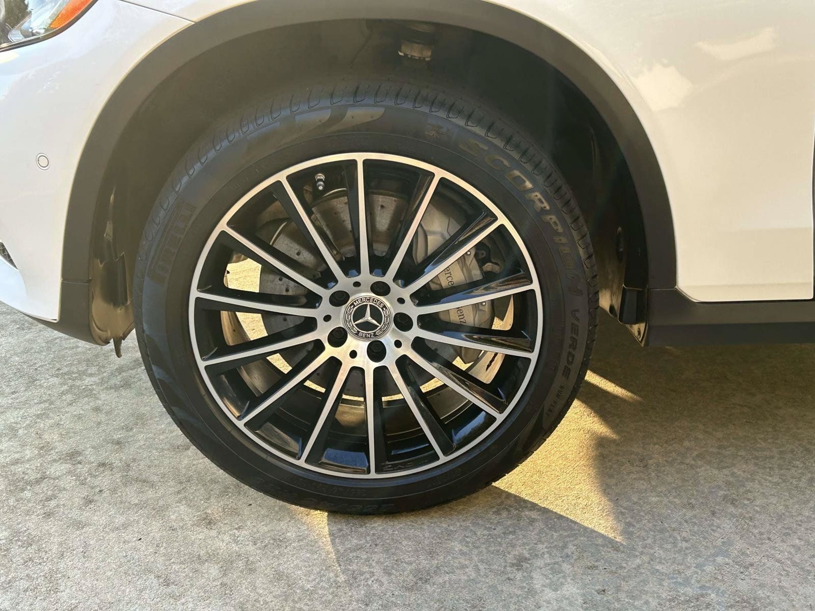 Used 2019 Mercedes-Benz GLC 300 image 16