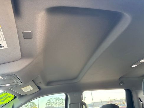 Used 2024 Chevrolet Silverado 1500 Custom image 27