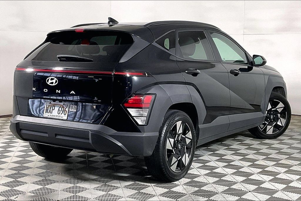 Used 2024 Hyundai Kona SEL FWD image 10