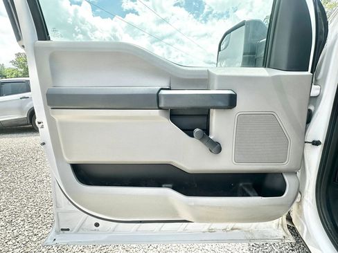 Used 2016 Ford F150 XL RWD image 22