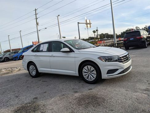 Used 2019 Volkswagen Jetta S w/ Driver Assistance Package image 8