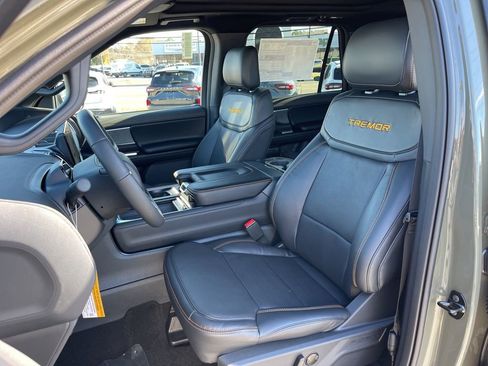 New 2025 Ford Expedition Tremor image 17