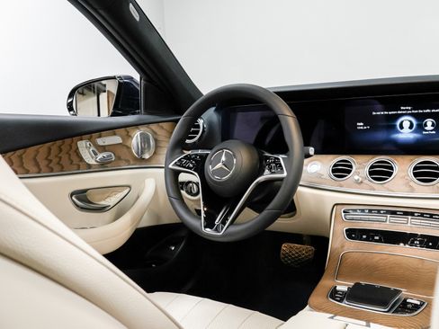 Used 2023 Mercedes-Benz E 350 4MATIC Sedan image 49