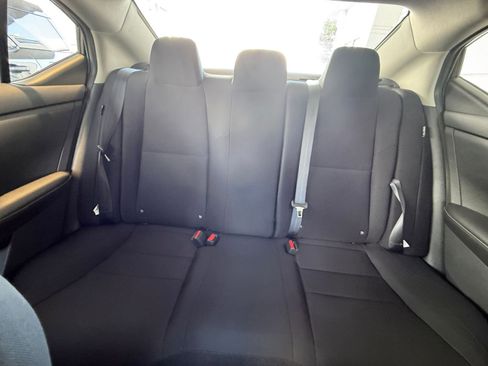 Used 2025 Nissan Sentra S image 36