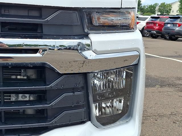 Used 2025 Chevrolet Silverado 2500 LT w/ Convenience Package AWD/4WD image 9