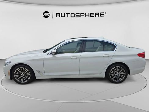 Used 2019 BMW 530i w/ Convenience Package RWD image 4