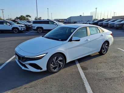 New 2026 Hyundai Elantra Limited
