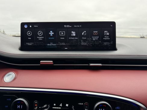 Used 2023 Genesis GV70 3.5T Sport w/ Sport Prestige Package image 8