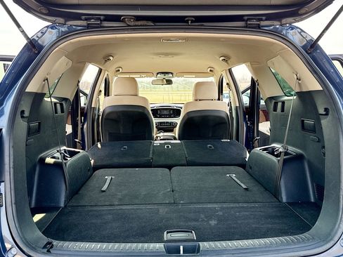 Used 2017 Kia Sorento AWD image 7