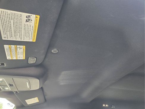 Used 2024 Ford F150 Lariat AWD/4WD image 32
