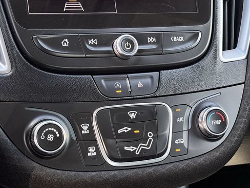 Used 2024 Chevrolet Malibu RS FWD image 20