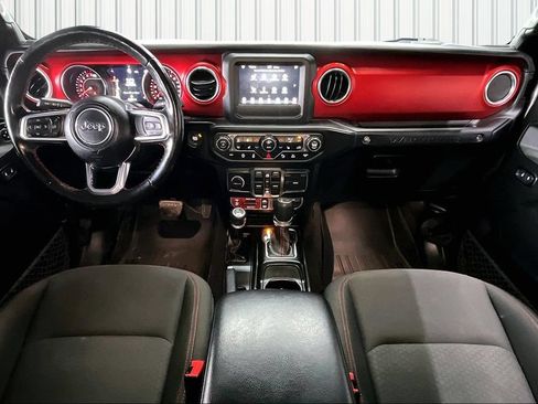 Used 2021 Jeep Wrangler Unlimited Rubicon w/ LED Lighting Group AWD/4WD image 7