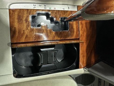 Used 2009 Toyota Camry LE image 14