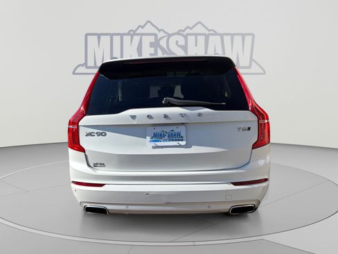 Used 2018 Volvo XC90 T6 Momentum w/ Momentum Plus Package AWD/4WD image 4