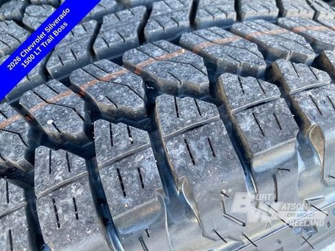 New 2026 Chevrolet Silverado 1500 LT Trail Boss w/ LPO, Dark Essentials Package image 15