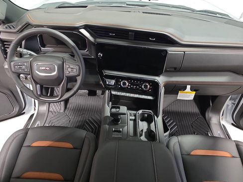 New 2026 GMC Sierra 1500 AT4 w/ AT4 Premium Package image 9