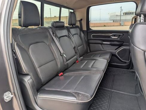 Used 2020 RAM 1500 Laramie AWD/4WD image 28