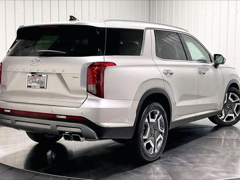 Used 2024 Hyundai Palisade Limited AWD/4WD image 13