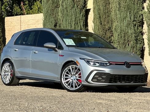 Certified 2022 Volkswagen GTI Autobahn image 2