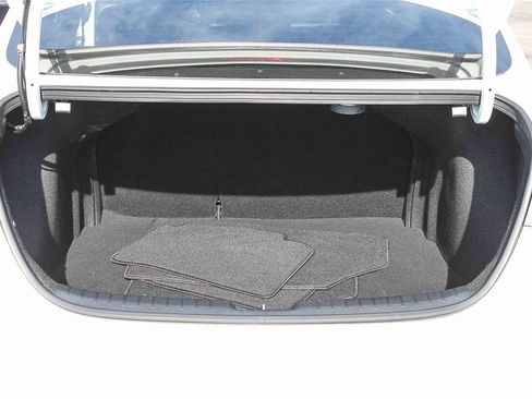 Used 2023 Kia Forte GT-Line w/ GT-Line Premium Package image 32