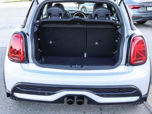 Used 2023 MINI Cooper S image 40
