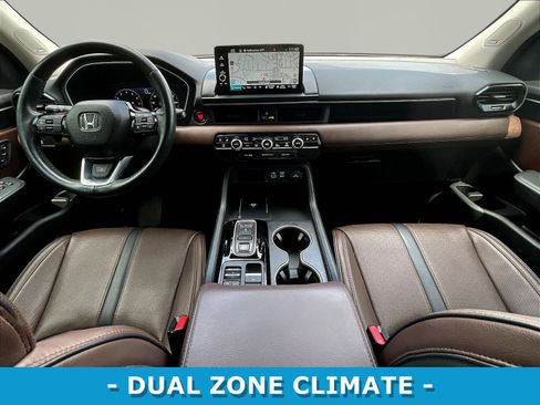 Used 2023 Honda Pilot Elite image 7