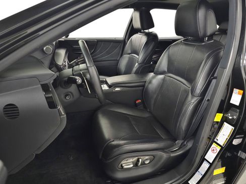 Used 2019 Lexus LS 500h AWD w/ Accessory Package (Z1) image 17