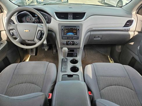 Used 2014 Chevrolet Traverse LS image 16