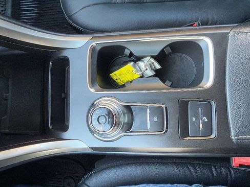 Used 2018 Ford Fusion Energi SE image 20