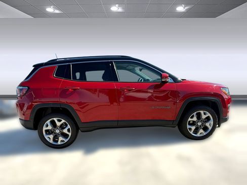 Used 2018 Jeep Compass Limited w/ Navigation Group image 8