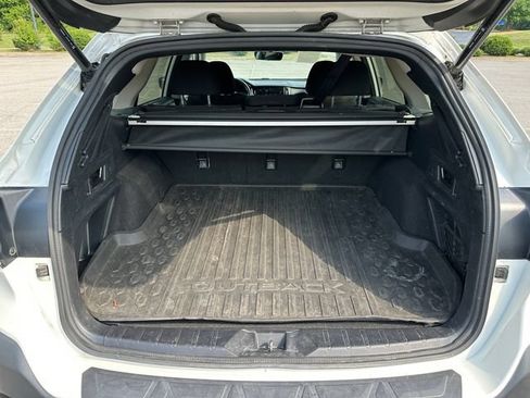 Used 2020 Subaru Outback Premium AWD/4WD image 30