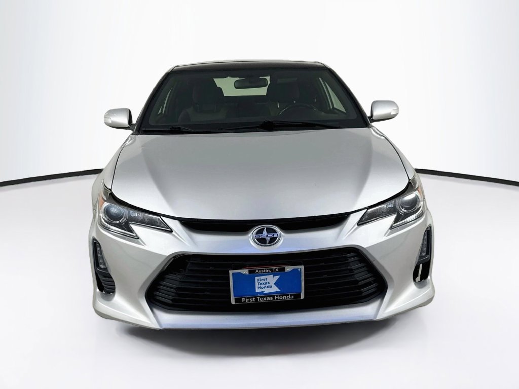 Used 2014 Scion tC FWD image 2