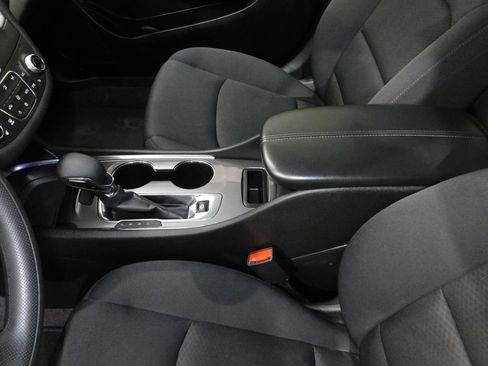 Used 2023 Chevrolet Malibu LT FWD image 27
