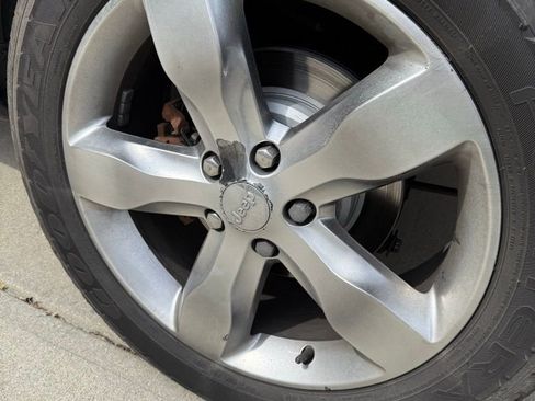 Used 2015 Jeep Grand Cherokee Summit image 13