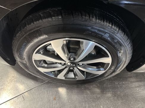 Certified 2021 Kia Rio S w/ Technology Package image 10