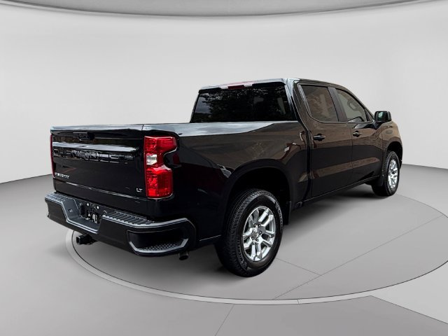 Used 2024 Chevrolet Silverado 1500 LT AWD/4WD image 5