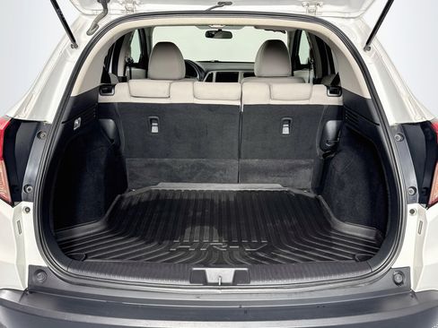 Certified 2017 Honda HR-V EX image 25