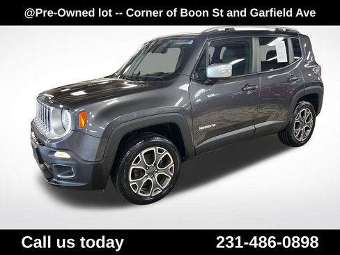 Used 2018 Jeep Renegade Limited w/ UConnect 8.4 Nav Group AWD/4WD image 1
