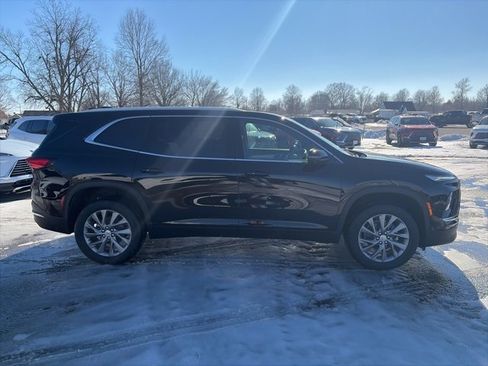 New 2026 Buick Enclave Preferred w/ LPO, Floor Liner Package image 7